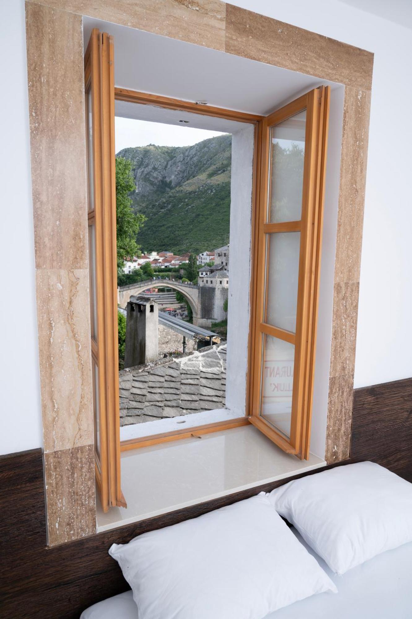 Sunrise Apartments - With Old Bridge View Mostar Ngoại thất bức ảnh